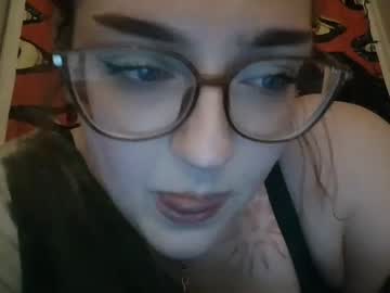 girl My Sexy Wet Pussy Cam On Chaturbate with queensquirtfreak