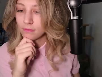 girl My Sexy Wet Pussy Cam On Chaturbate with alexa_dream