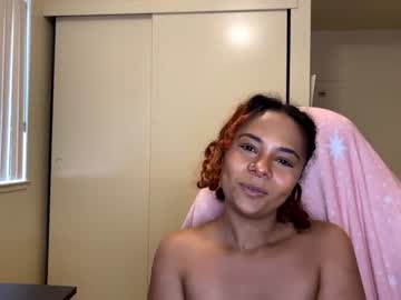girl My Sexy Wet Pussy Cam On Chaturbate with zombeeberry