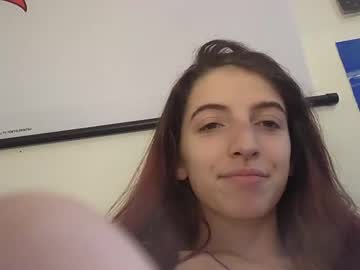 girl My Sexy Wet Pussy Cam On Chaturbate with firebenderbaby02