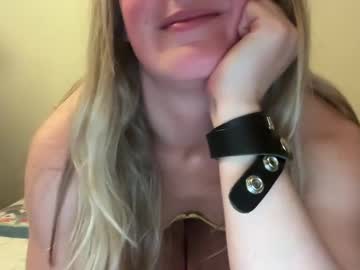 girl My Sexy Wet Pussy Cam On Chaturbate with daphneflowersxoxo