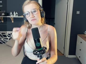 girl My Sexy Wet Pussy Cam On Chaturbate with mind_of_heart