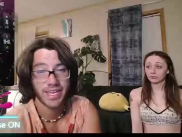 couple My Sexy Wet Pussy Cam On Chaturbate with tiaterra