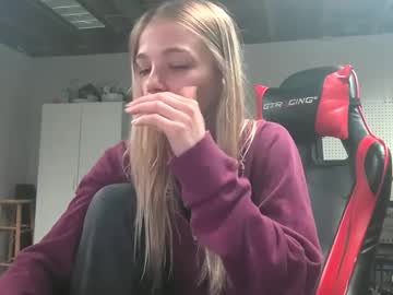 couple My Sexy Wet Pussy Cam On Chaturbate with chloe_damian