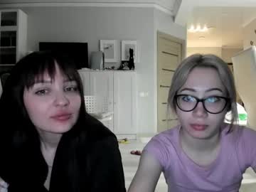 couple My Sexy Wet Pussy Cam On Chaturbate with pinkdoll1