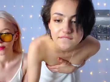 couple My Sexy Wet Pussy Cam On Chaturbate with kayla_bennet