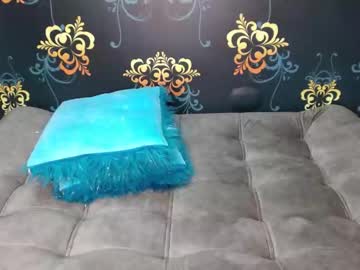 couple My Sexy Wet Pussy Cam On Chaturbate with skinnyx_cute18