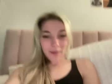 girl My Sexy Wet Pussy Cam On Chaturbate with bee_my_passion