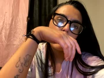 girl My Sexy Wet Pussy Cam On Chaturbate with rayraybaebae