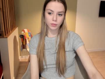 girl My Sexy Wet Pussy Cam On Chaturbate with 1i1ypa1mer