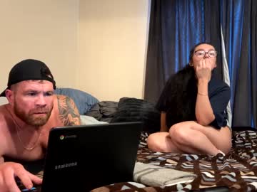 couple My Sexy Wet Pussy Cam On Chaturbate with daddydiggler41
