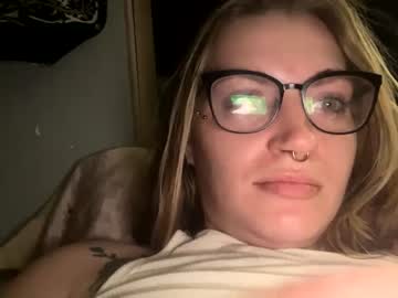 couple My Sexy Wet Pussy Cam On Chaturbate with krisluvs