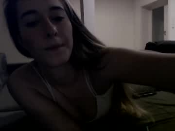 girl My Sexy Wet Pussy Cam On Chaturbate with juliacapulet