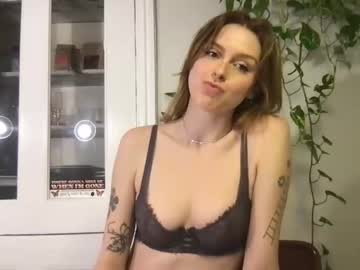 girl My Sexy Wet Pussy Cam On Chaturbate with lizphairfan