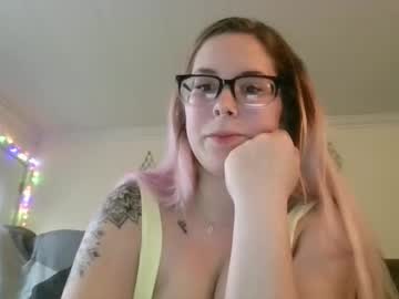 girl My Sexy Wet Pussy Cam On Chaturbate with adriiliila