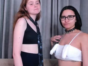 couple My Sexy Wet Pussy Cam On Chaturbate with earleneclarkston