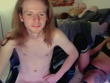 couple My Sexy Wet Pussy Cam On Chaturbate with halfandhalf645